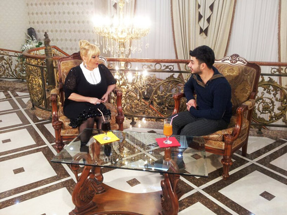 Мятанет Искендерли впервые рассказала о работе на турецкой эстраде (видео-фото)