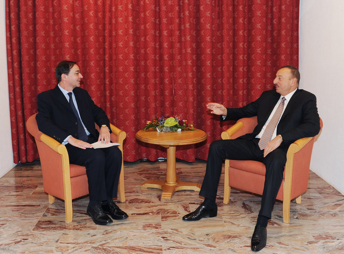 Президент Азербайджана встретился с руководителем компании "Holcim Group" - Gallery Image