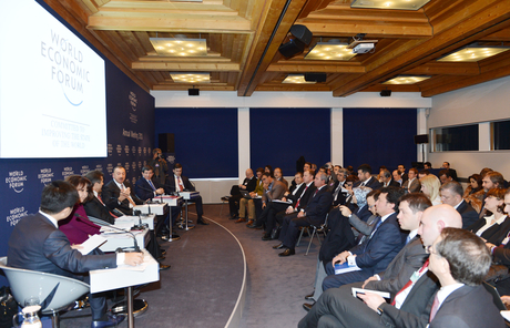 Prezident İlham Əliyev Davosda Dünya İqtisadi Forumunun “Mərkəzi Asiya üçün yeni üfüqlər” mövzusunda sessiyasında iştirak edib (FOTO)