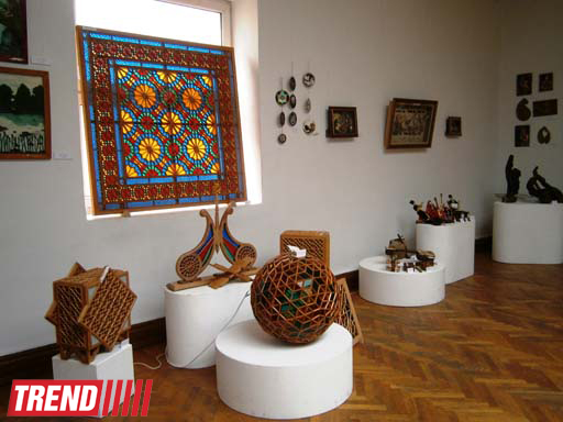В Азербайджане представлены потрясающие работы народных умельцев  (фотосессия)