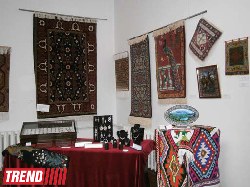 В Азербайджане представлены потрясающие работы народных умельцев  (фотосессия) - Gallery Image