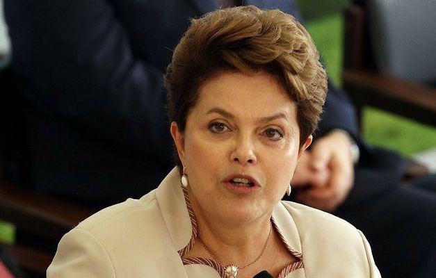 Brazilian president's approval rate falls to record low