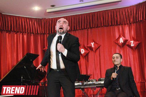 В Баку состоялся вечер юмора Comedy.AZ "Шутки до упаду" (фотосессия)