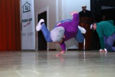 В Баку состоится оригинальное танцевальное шоу среди детей, юниоров и профессионалов (фотосессия)