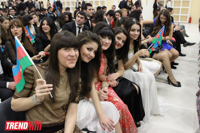 В Баку состоялся праздничный вечер, посвященный Дню молодежи (фотосессия)