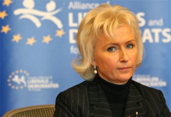 Депутат Европарламента осуждает любые шаги Армении по открытию Ходжалинского аэропорта