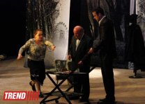 Лев Дуров и лучшие российские актеры представили в Баку спектакль "Аккомпаниатор" (фотосессия)
