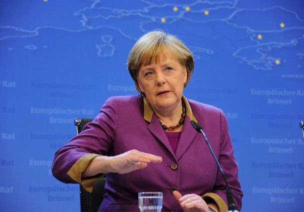 Merkel argues for sustainability, economic growth