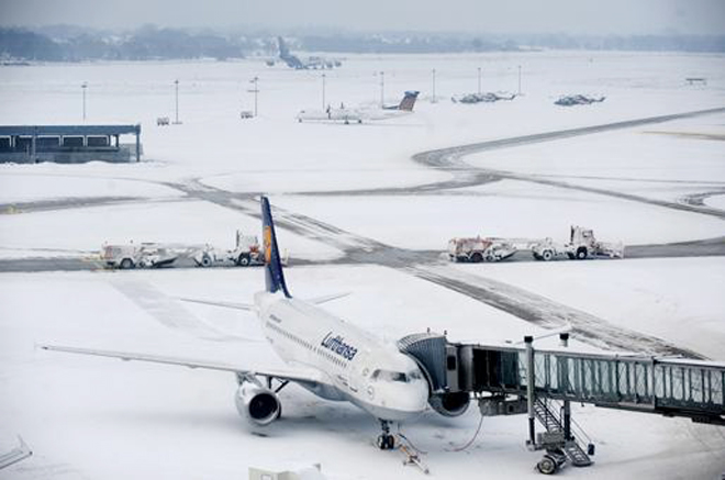 Минский аэропорт временно закрыт из-за непогоды