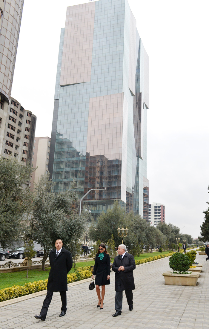 Azerbaijani President, First Lady attend ceremony commemorating Khojaly genocide victims  (UPDATE) (PHOTO)