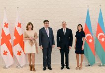 Georgian President officially welcomed in Azerbaijan (PHOTO)