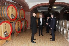 İlham Əliyev Qəbələdə "Aspi Winery" üzüm emalı zavodunun açılışında iştirak edib (FOTO)