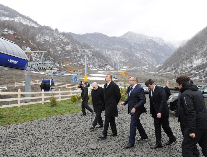President Ilham Aliyev inspects construction of Tufan Alpine Skiing Recreation Complex (PHOTO)