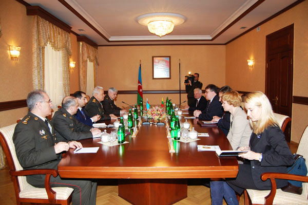 Military cooperation between Azerbaijan and Lithuania discussed in Baku