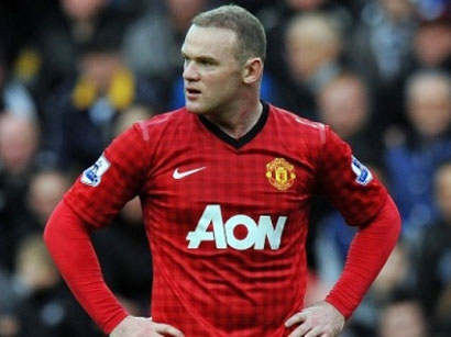 Rooney'nin golü hem rekor hem puan getirdi