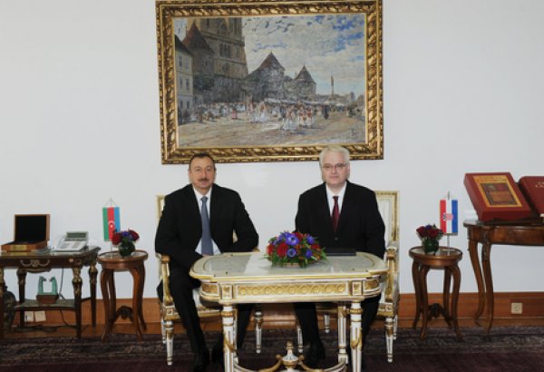 Azerbaijani, Croatian presidents meet in private