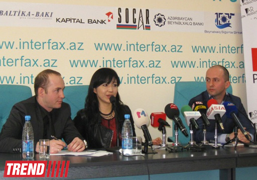 В Баку состоялась пресс-конференция известной пианистки Кейко Мацуи (фото)