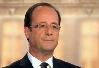 Hollande holds emergency meeting on situation in France