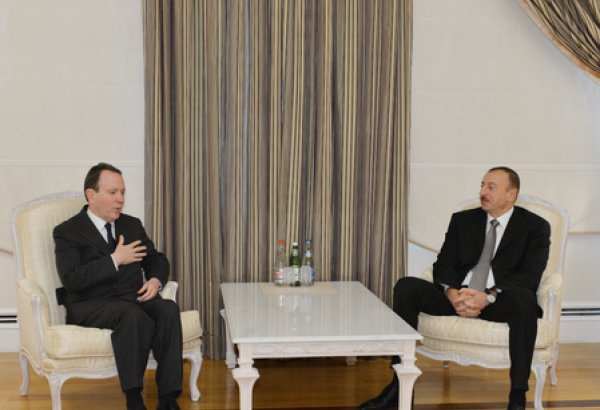 Президент Азербайджана принял посла Великобритании