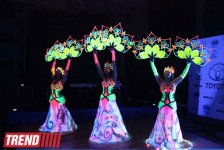 В Баку состоялось неоновое шоу "Эйфория" московской группы FIRE MAGIC SHOW (фотосессия)