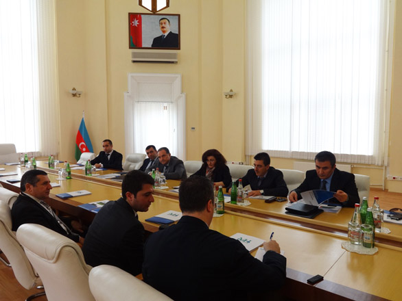 Представитель Института метанола США провел встречи в ряде госведомств Азербайджана (ФОТО)
