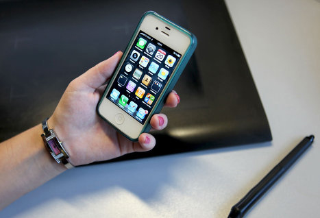 Azərbaycanın mobil operatoru "Apple" smartfonlarının satışını subsidiyalaşdırmaq niyyətindədir