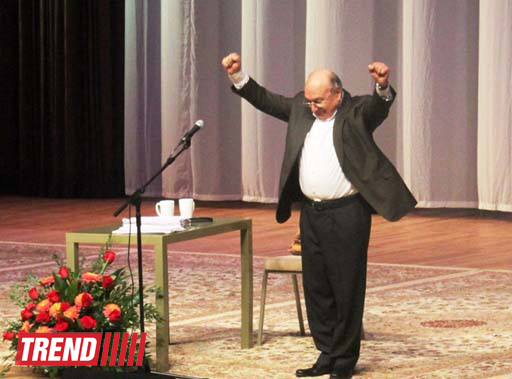 В Баку состоялся вечер юмора и сатиры "120 минут Жванецкого" (фотосессия)