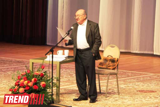 В Баку состоялся вечер юмора и сатиры "120 минут Жванецкого" (фотосессия)