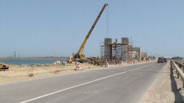 В Баку строится новый мост (ФОТО)