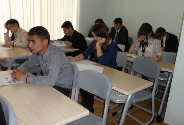 В ссузах Азербайджана уменьшено количество учащихся в группах по некоторым специальностям