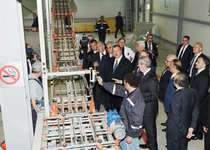 Hacıqabulda seramik plitələr istehsalı zavodunun açılışı olub (FOTO)