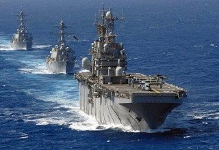 ВМС Турции проводят учения в Эгейском море