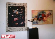 В Баку открылась выставка "Эко арт" - арт-объект "Рыба, птица, человек"... (фото)