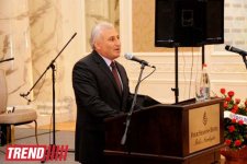 Состоялась торжественная церемония по случаю 20-летия газеты "Ени Азербайджан" (версия 2) (ФОТО)
