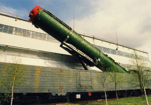 Россия создает боевые железнодорожные ракетные комплексы