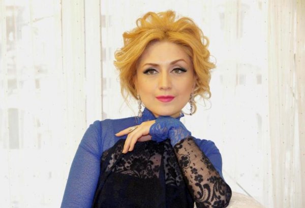 Гюльнара Халилова предлагает провести в Азербайджане "День модельера-дизайнера"