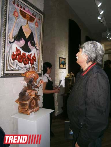 Потрясающие экспонаты мастеров искусства: в Баку открылась арт-галерея "Кукла" (фото)
