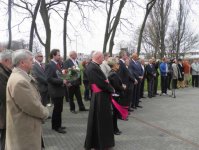 В городе Гнезно открылся памятник азербайджано-польской дружбы (фото)