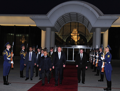 Завершился официальный визит Президента Латвии в Азербайджан