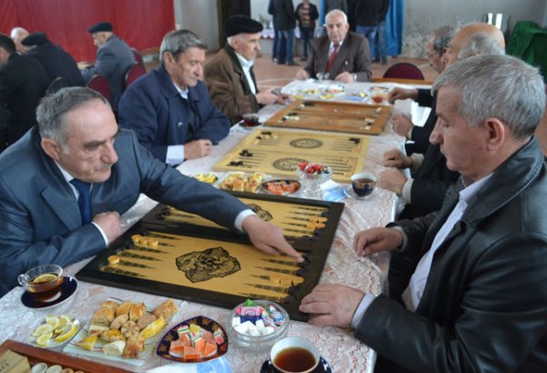 Ümummilli lider Heydər Əliyevin 90 illik yubileyi münasibəti ilə stolüstü oyunlar turniri keçirilib (FOTO)
