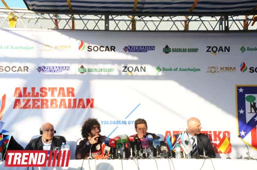 Arda Turan: Formamda "Azərbaycan" yazısını daşımağım qürurvericidir (FOTO)