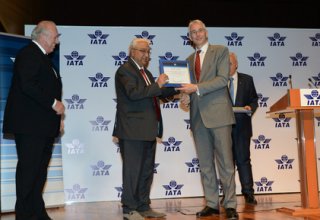 Национальной Академии Авиации и ЗАО «Азербайджан Хава Йоллары» вручен сертификат IATA (ФОТО)