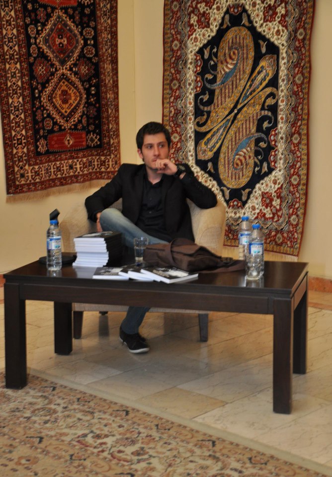 Писатель Зия Сафарбеков встретится с читателями