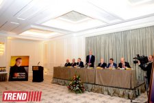 В Баку прошла презентация двухтомника "Гейдар Алиев в моей жизни" (ФОТО)