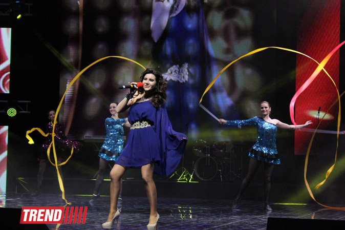 В Азербайджане определились финалисты "Univision - 2013" – яркое шоу студентов и класс жюри (фотосессия)