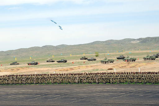 1st military parade begins in Kazakhstan (PHOTO)