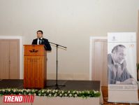 "Heydər Əliyev - Ömür Yolu" kitabının təqdimat mərasimi keçirilib  (FOTO)