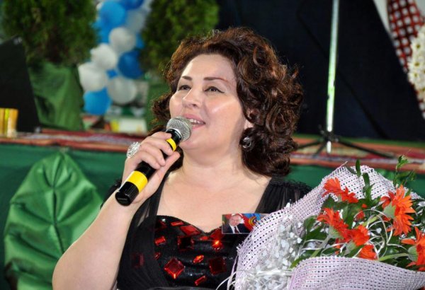 Айбениз Гашимова рассказала о праздничном концерте  в Лянкяране (фотосессия)