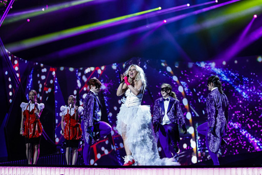 Представлена ТОП-10 лучших сценических костюмом участников "Евровидения-2013" (фото)
