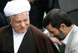 Iranian MPs complain against present and former presidents